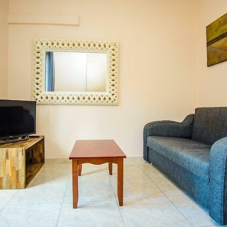 "Hermes" Central Apartment อาร์กอสโตลี ภายนอก รูปภาพ