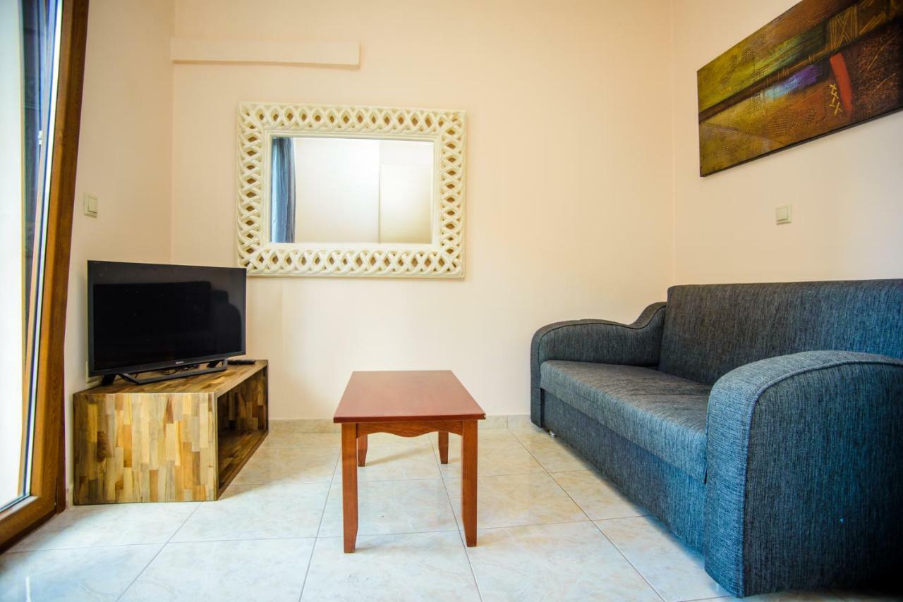 "Hermes" Central Apartment อาร์กอสโตลี ภายนอก รูปภาพ